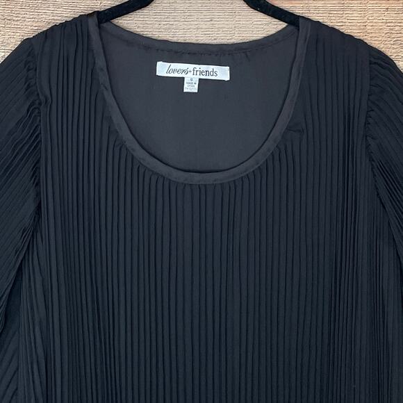 Lovers + Friends Accordion Pleated Crop Bell Sleeve Mini Dress Black Size Small - Picture 2 of 10